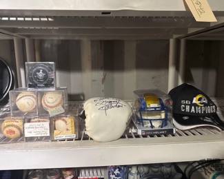 2844  Sports Memorabilia 