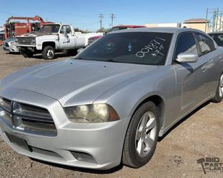 375  2012 Dodge Charger 