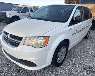 300  2012 Dodge Grand Caravan 