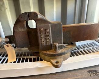 8620  Morgan Milwaukee Vice 