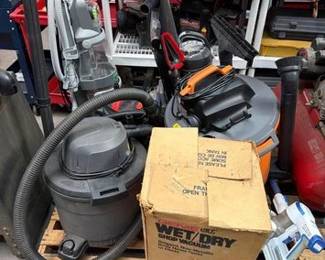 2154  4 Shop Vacs, 2 Vacuum, and 2 Carpet Cleaners 