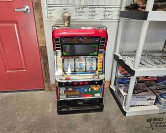2000  Slot Machine 