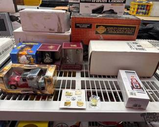 2278  Harley Davidson Telephone, Pewter Sculpture Mugs, Route 66 Pins 