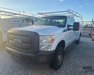 210  2015 Ford F350 