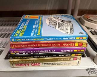 2400  Automotive Manuals 