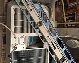 2552  Quarts Tube Patio Heater, Everstar Portable AC Unit, Portable Ice Maker 