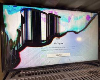 2800  Samsung 40 Flatscreen TV 