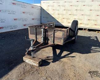 110  2001 Utility Trailer 
