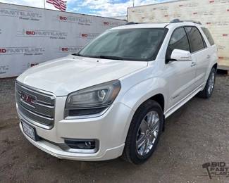 290  2014 GMC Acadia Denali 