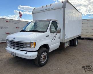145  1996 Ford E450 