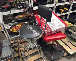 2160  Husky Shop Stool 