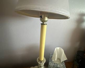Table lamp