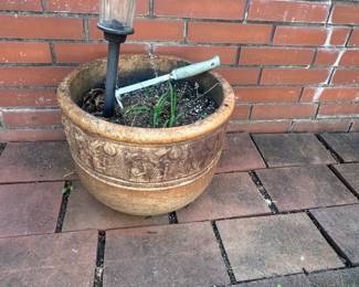 Pot
