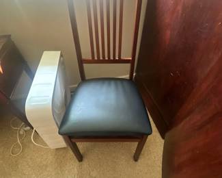 Side chair