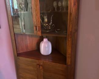 Corner display cabinet