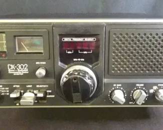 Realistic DX 302 Communications Receiver