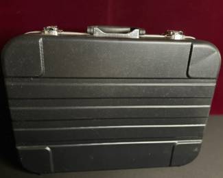 Zero Halliburton Style Briefcase