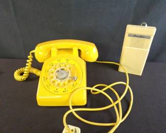Vintage Yellow Harvest Gold Rotary Dial Desk Phone And Phone Tunes Music On Hold