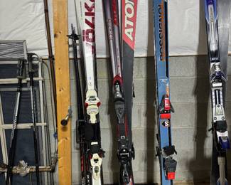 Skis