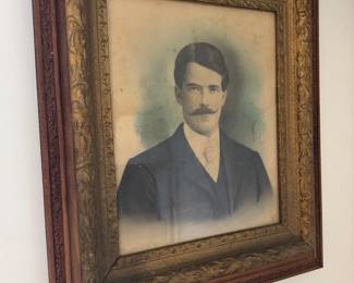Nice framed portrait