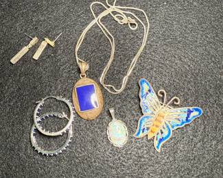 Misc jewelry, enameled
Butterfly