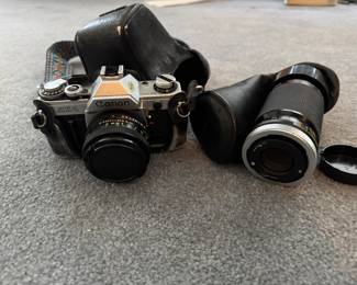 Canon camera, lens