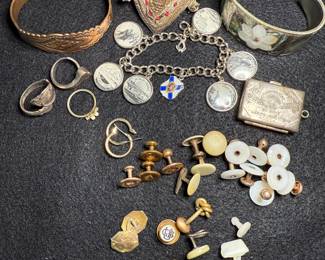 Misc jewelry, men’s cuff links