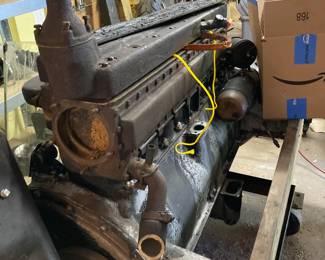 1929 Packard Deluxe Eight engine