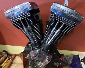 Screamin' Eagle EVO engine, damaged front mounts