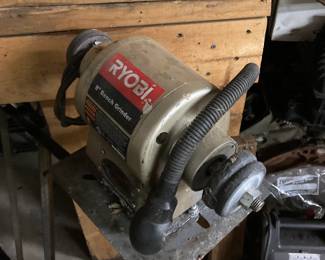 Ryobi buffer