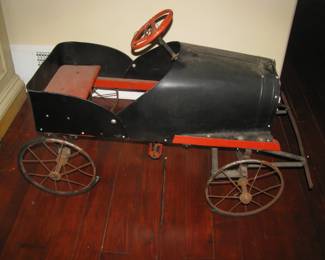 Peddle car