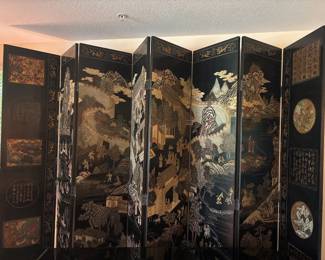 Asian Screen 8 foot Tall- 8 panels 18β wide
Vintage Oriental Asian Ming Style Coromandel Chinoiserie Black Eight Panel Screen