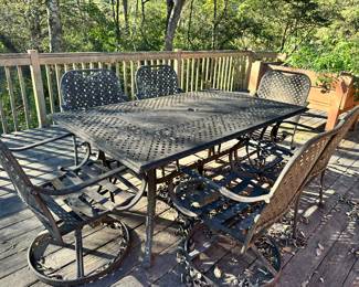 outdoor patio furniture