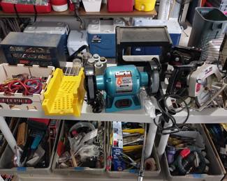 Clarke bench grinder, hand tools