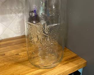 5 gal Vintage Large Mason's Patent Nov 30TH 1858 Star Eagle 5 Gallon Pickle Jar - RARE
( no lid available)