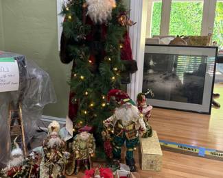 Huge Lighted Santa.  Beautiful