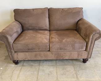 Very nice microfiber couch $1000 new