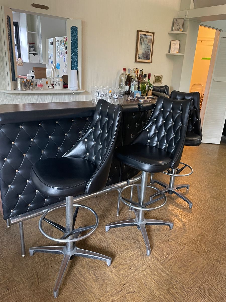 Mid-century bar with stools