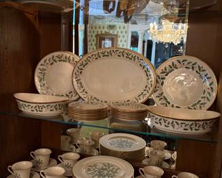 Lenox Christmas Holiday Holly & Berry