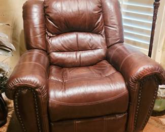 Leather arm chair recliner 