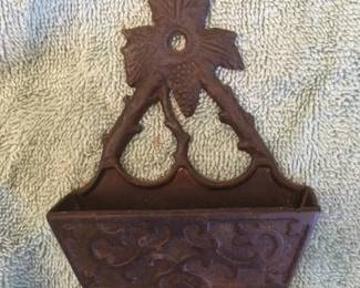 Iron match holder