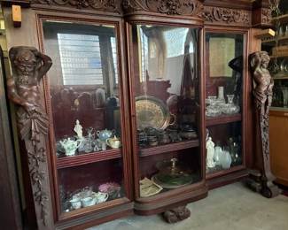 7" American manufactured c 1890 Mahogany Bookcase/China cabinet
