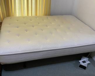 PRE-SALE ITEM!  FULL SIZE SLEEP NUMBER BED IN EXCELLENT CONDITION.  $500.  CALL 478-455-0137 to purchase now.  This bed is a basic model sleep number with a pillow top mattress.  The head raises and lowers via remote.
