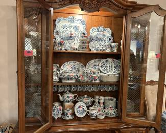 Large Collection of Blue Danube -Blue Onion