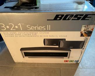 Bose 321 NIB