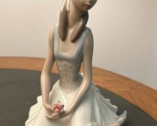 Casades Figurine