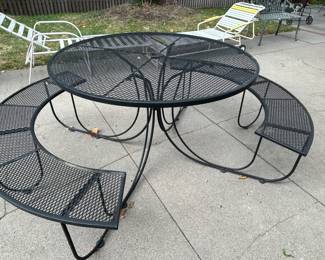 Large Round Metal Picnic Table