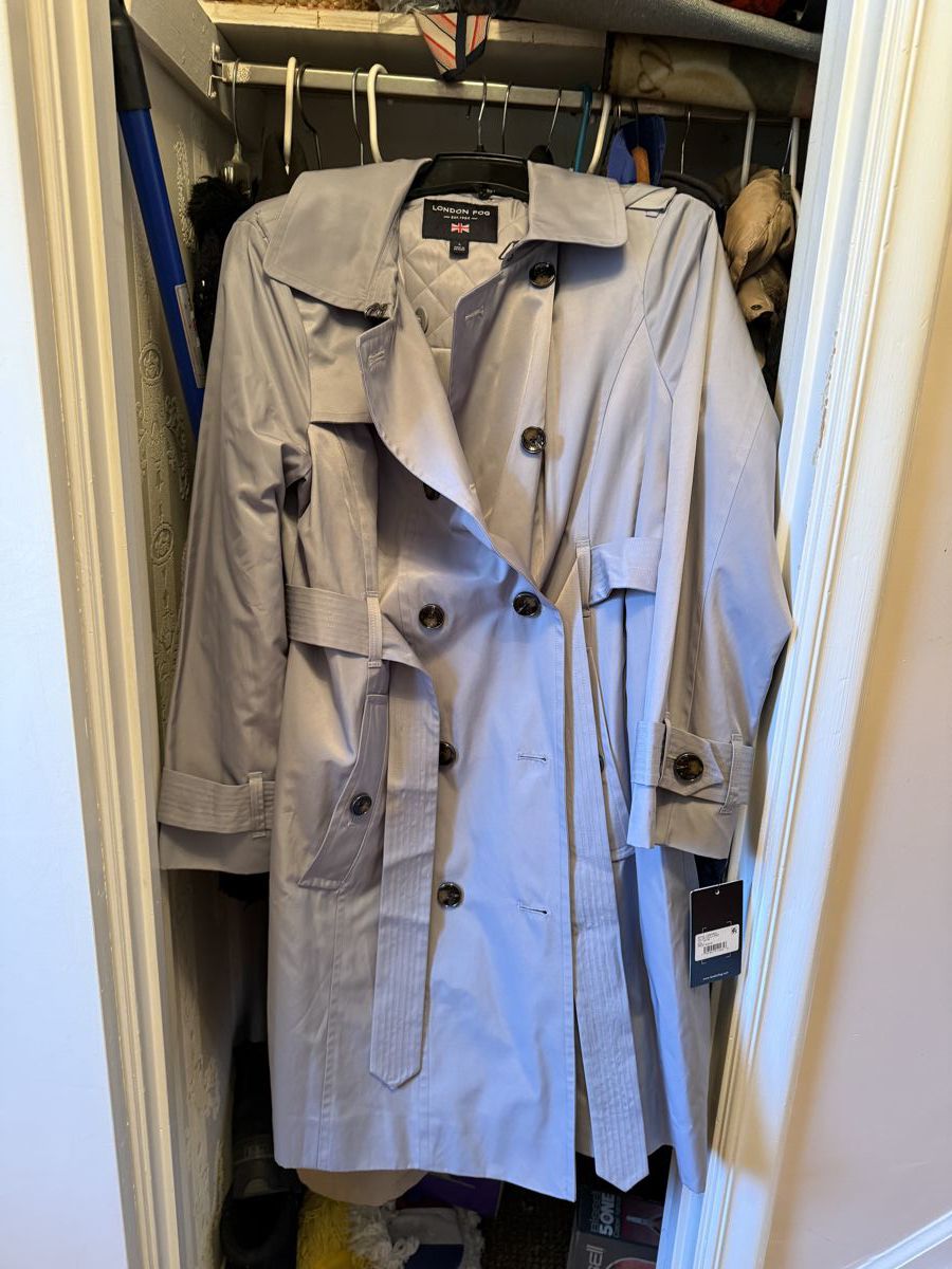 London fog with tags on size large