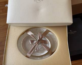 New Lenox set