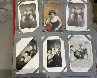 ANTIQUE/VINTAGE POSTCARDS